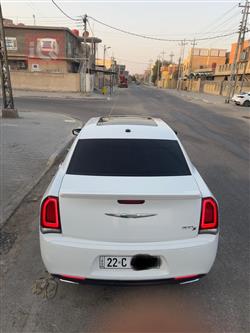 كرايسلر 300